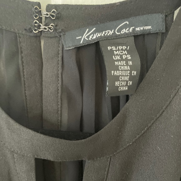 Kenneth Cole High Neck Tank - Picture 5 of 9